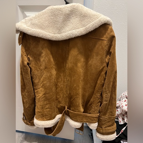 Zara Jacket - Picture 2 of 3